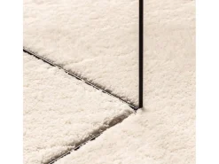 Alfombra HUARTE de pelo corto suave y lavable beige 200x200 cm