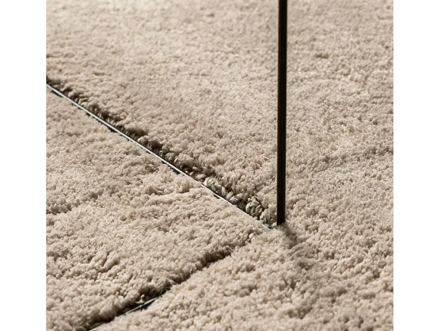 Alfombra HUARTE de pelo corto suave y lavable arena 160x230 cm