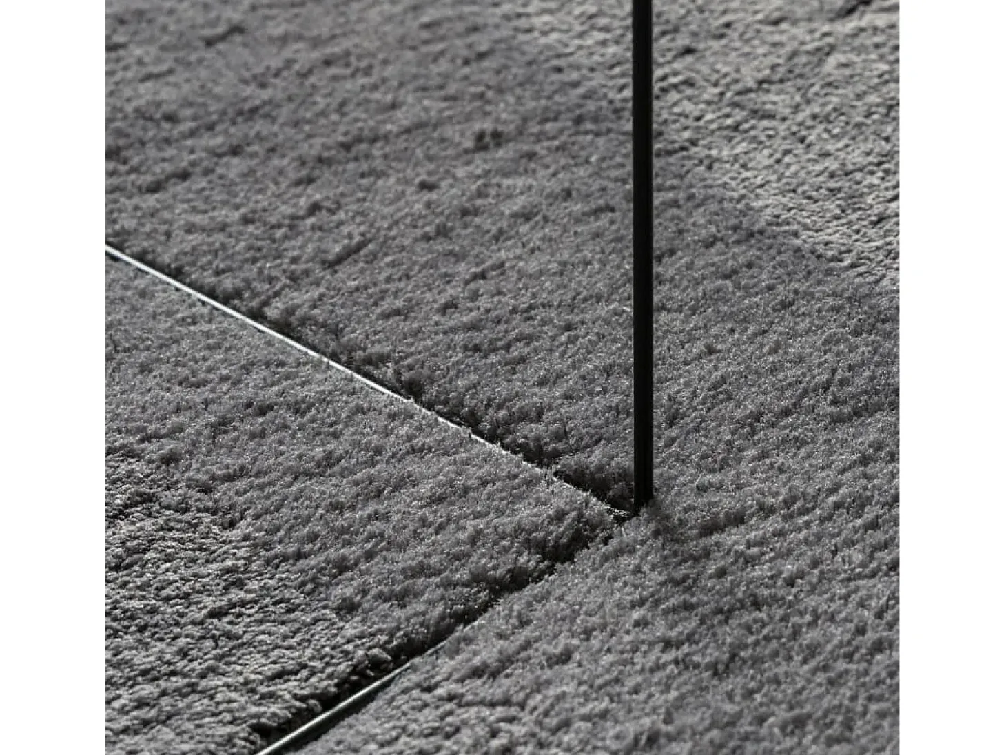 Alfombra lavable de pelo corto suave HUARTE antracita 200x200 cm