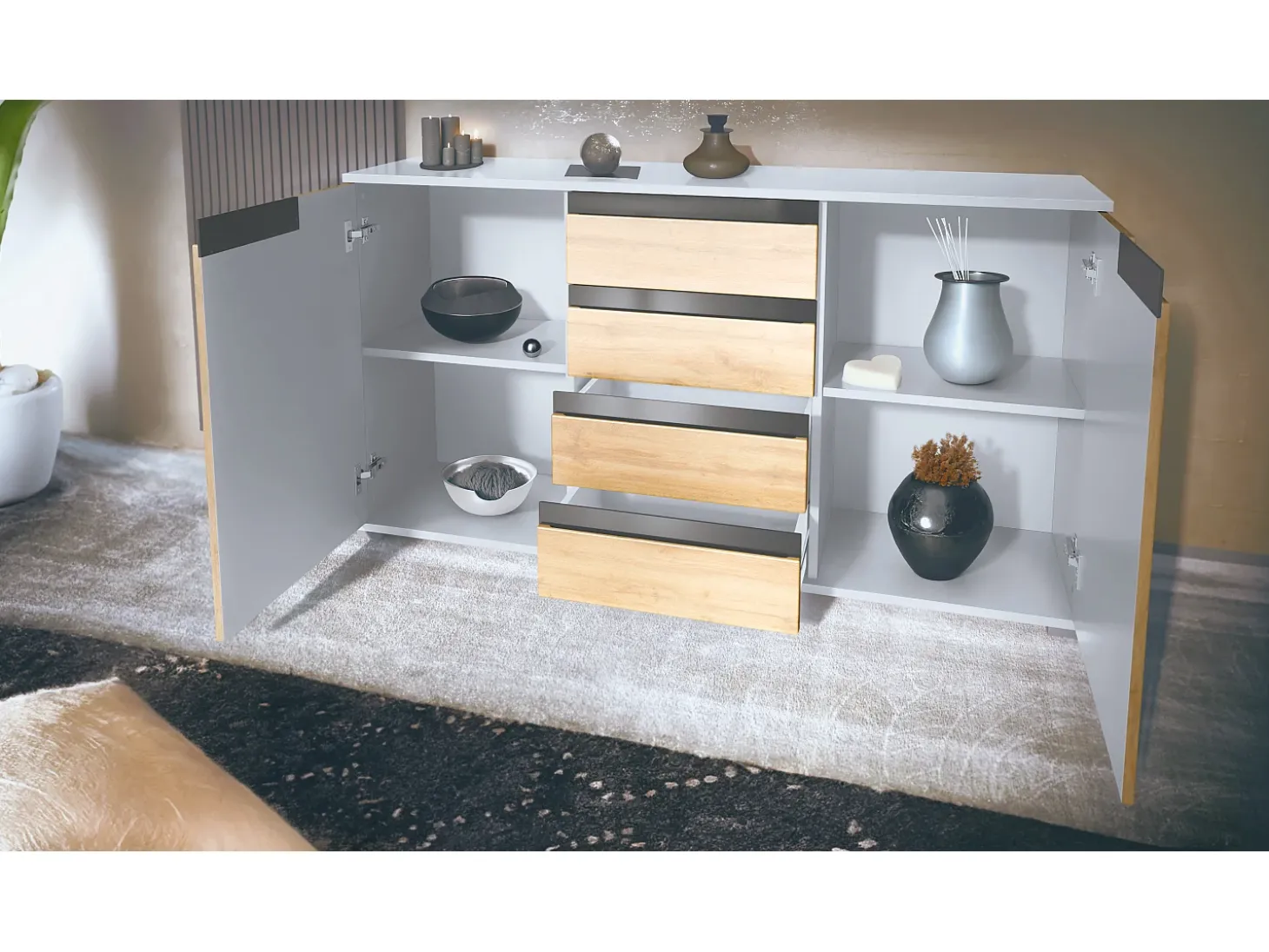 Aparador Cómoda Sylt , cuerpo en negro mate / Frente en negro de alto brillo con molduras en blanco de alto brillo (139 x 72 x 35)