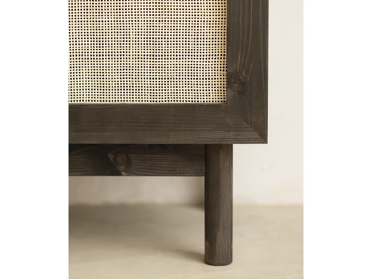 Aparador de madera maciza negro - FRIDA - DECOWOOD