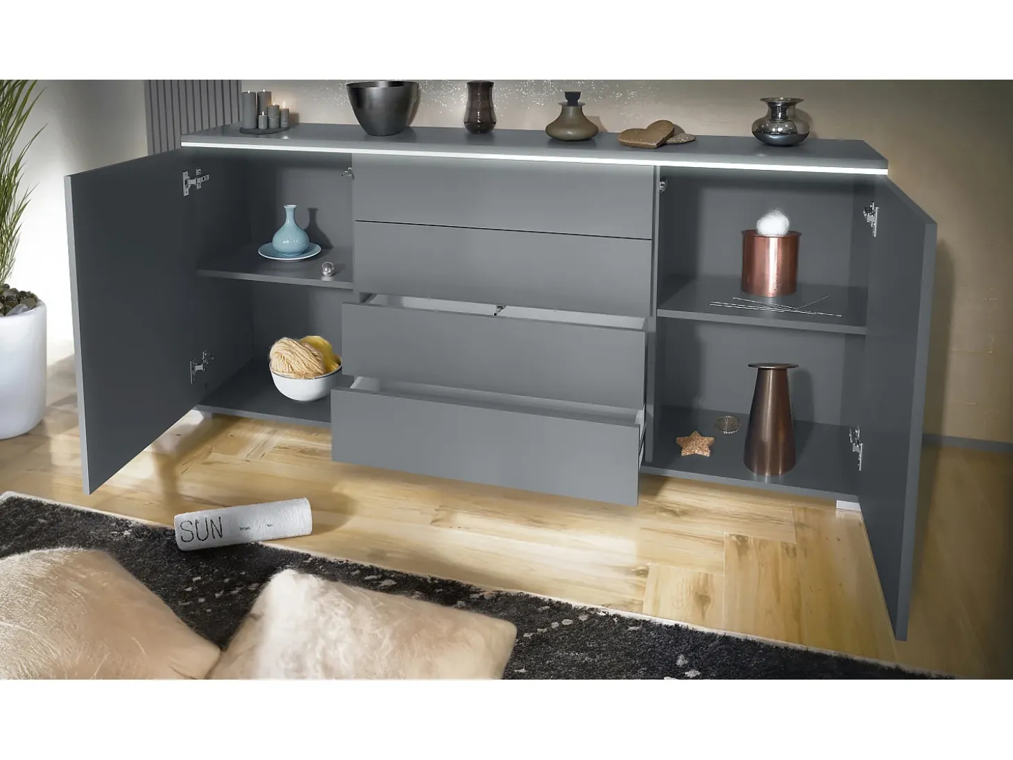 Aparador Faro V2 – Mueble con 2 Puertas y 4 Cajones, Armario con Tira de Luz LED, antracita mate / burdeos de alto brillo (166,5 x 75,5 x 35)
