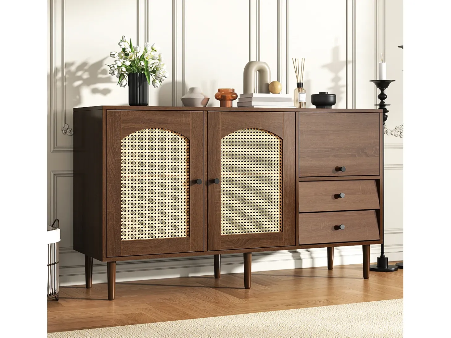 Aparador marrón con 2 puertas de ratán, 1 puerta y 2 cajones 130x40x75,5