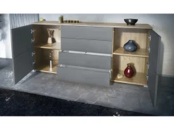 Aparador Rova V2 – Mueble con 4 Puertas y 4 Cajones, Roble Evoke/hormigón oxidado (166,5 x 75,5 x 35)