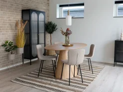 BOLTON ovale eettafel – Natuurlijke elegantie en eigentijds design-Color Marrón