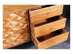 Buffet ARAVIS 145 cm – Madera maciza de acacia claro tallado – 2 puertas y 3 cajones
