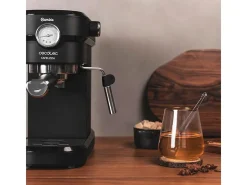 Cafetera express Cecotec Cafelizzia 790 Black Pro 1350W 20 bares negro