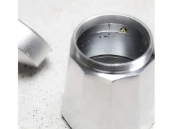 Cafetera italiana Cecotec Moklassic 900 Shiny aluminio fundido 9 tazas 450 ml