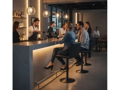 Conjunto de 4 taburetes de bar ajustables en altura con respaldo y reposapiés, cuero sintético negro moderno