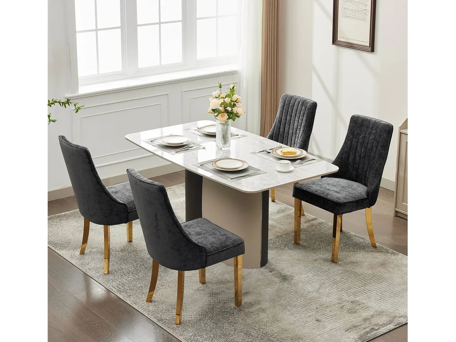 Juego de 2 sillas de comedor - Sillas con patas de acero inoxidable galvanizado en oro y respaldos acolchados - chenilla negra