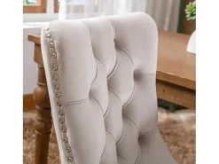 Juego de 2 sillas de terciopelo beige con capitoné y ribete tachonado, patas de madera