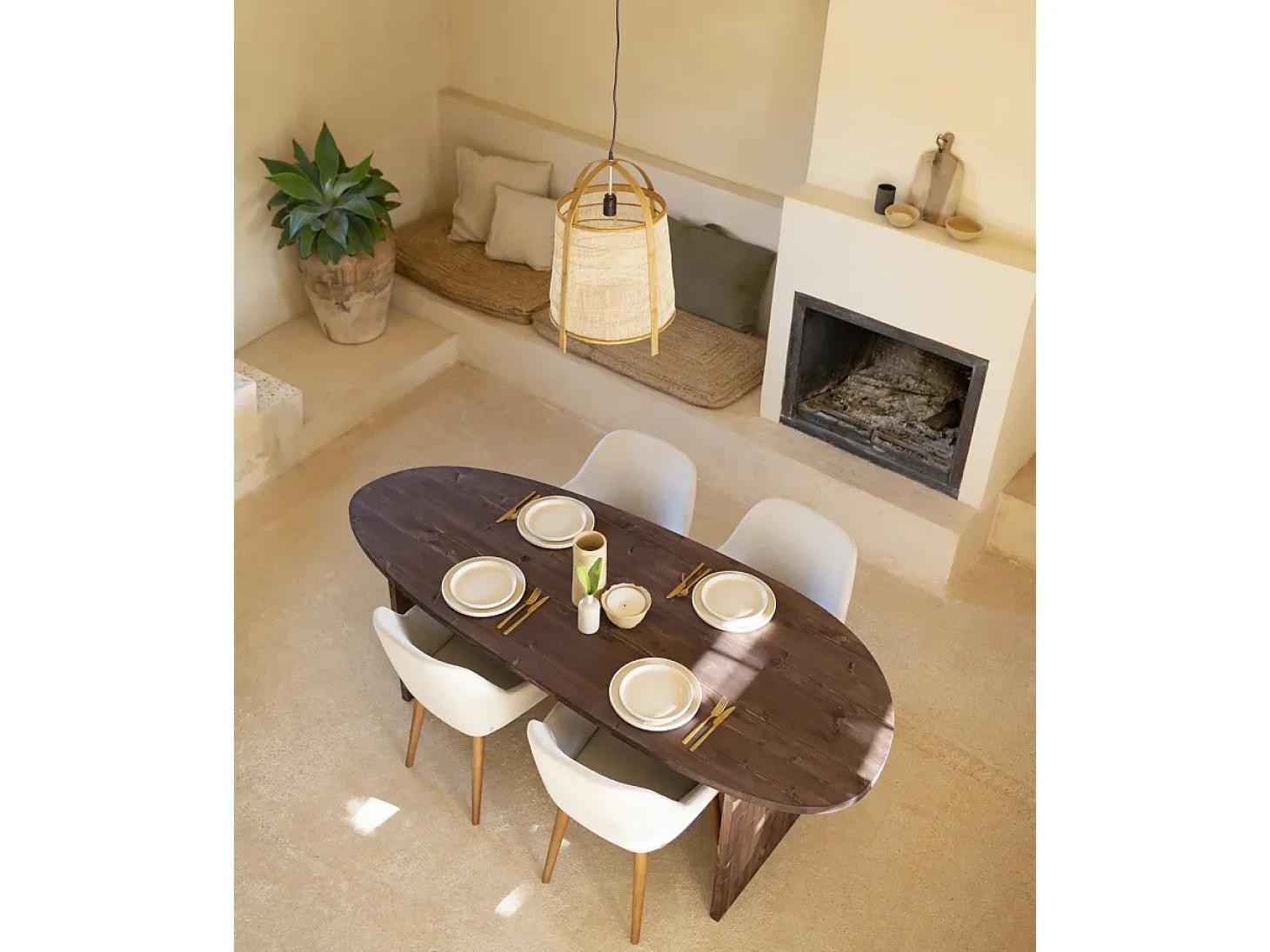 Mesa de comedor de forma orgánica de madera de abeto maciza Decowood en tono nogal de 210,9x75cm - MUR - DECOWOOD