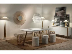 Mesa de comedor de madera blanca y patas de metal dorado 200 cm.