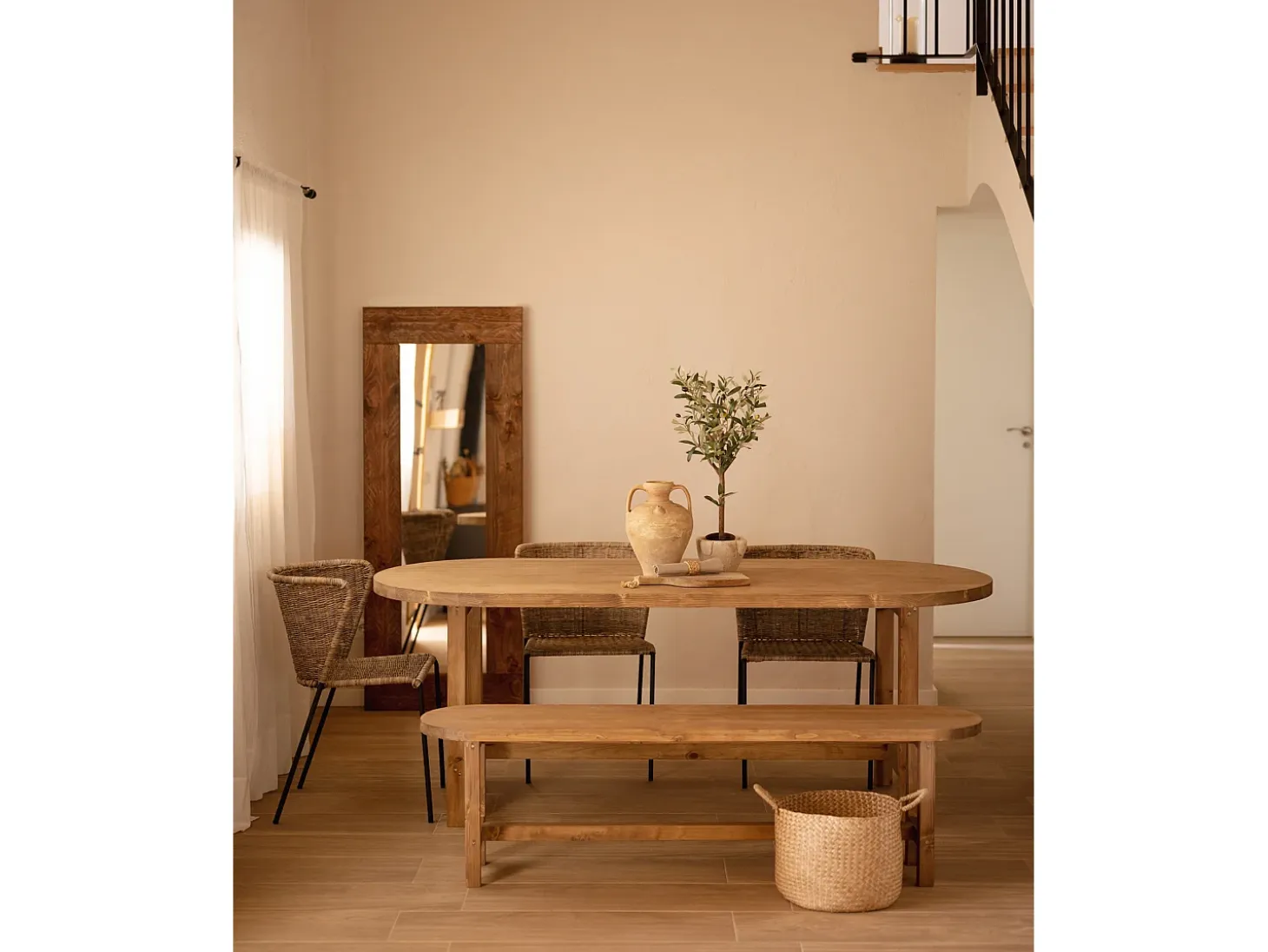 Mesa de comedor de madera maciza de abeto ovalada Decowood en tono roble oscuro de 200x85cm - OLIVIA - DECOWOOD