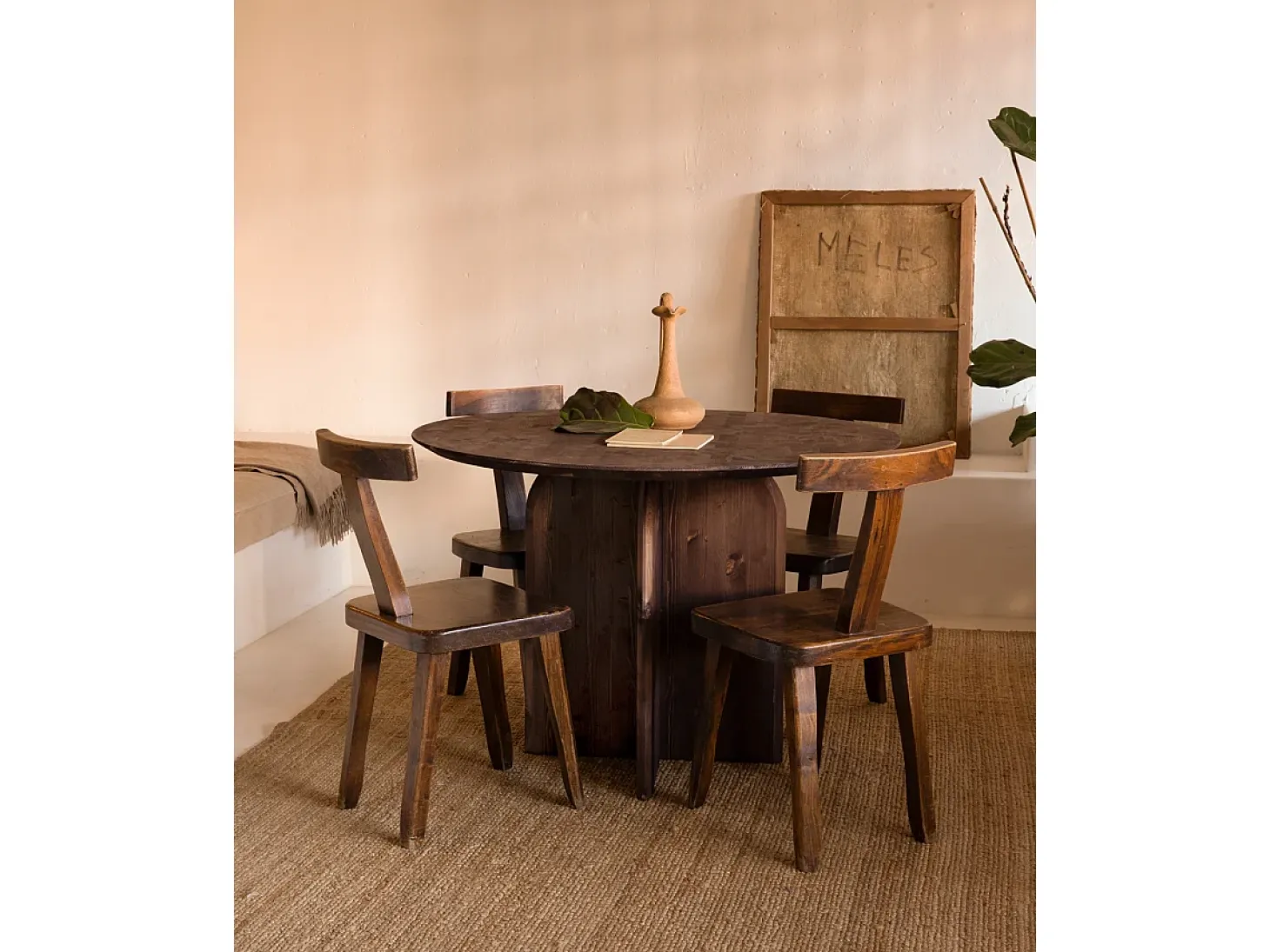 Mesa de comedor de madera de abeto maciza redonda Decowood en tono nogal de Ø110x75cm - TOKYO - DECOWOOD
