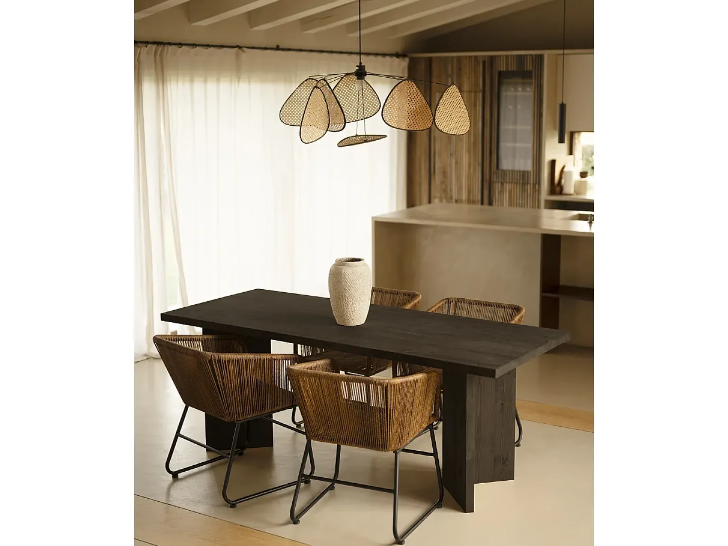 Mesa de comedor de madera maciza de abeto rectangular Decowood en tono negro de 180x75cm en tono negro - KYOTO - DECOWOOD