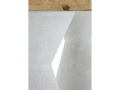 Mesa de comedor en madera de abeto y base de poliresina blanca