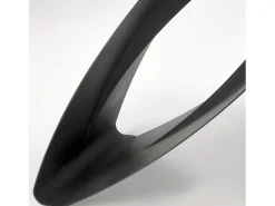 Mesa de comedor extensible Lizzy con tablero de mármol negro y pata central