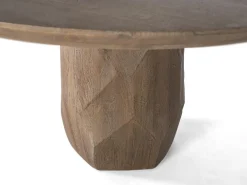 Mesa de comedor fabricada artesanalmente en madera maciza 150 cm