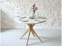 Mesa de comedor redonda 110cm Jubi Bold Verde Salvia Roble