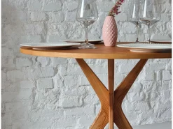 Mesa de comedor redonda 60 cm Jubi fresno teñido nogal
