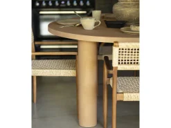 Mesa de comedor redonda de microcemento en tono terracota DECOWOOD de Ø140x75cm - LUCÍA - DECOWOOD