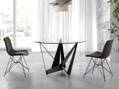 Mesa de comedor redonda de diseño Bazika de 120 cm con cristal templado y patas de acero negro