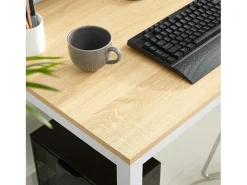 Mesa Valora ROVA de roble con patas blancas, estilo moderno para comedor