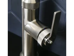 Molette Mezclador de fregadero de acero inoxidable Essebagno