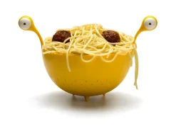 Monstruo colador de espaguetis