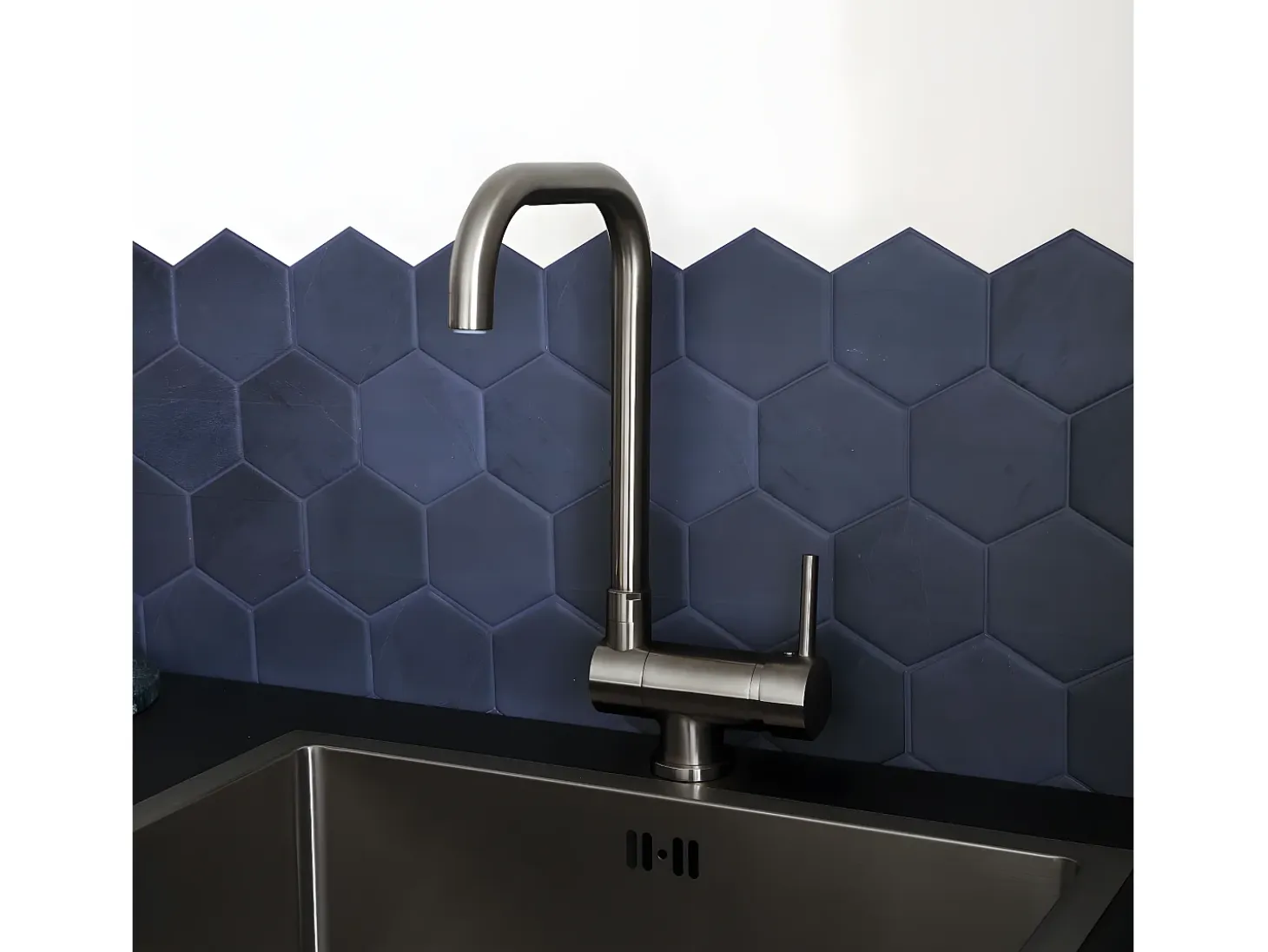 New Oslo mezclador para fregadero abatible gris metalizado Essebagno