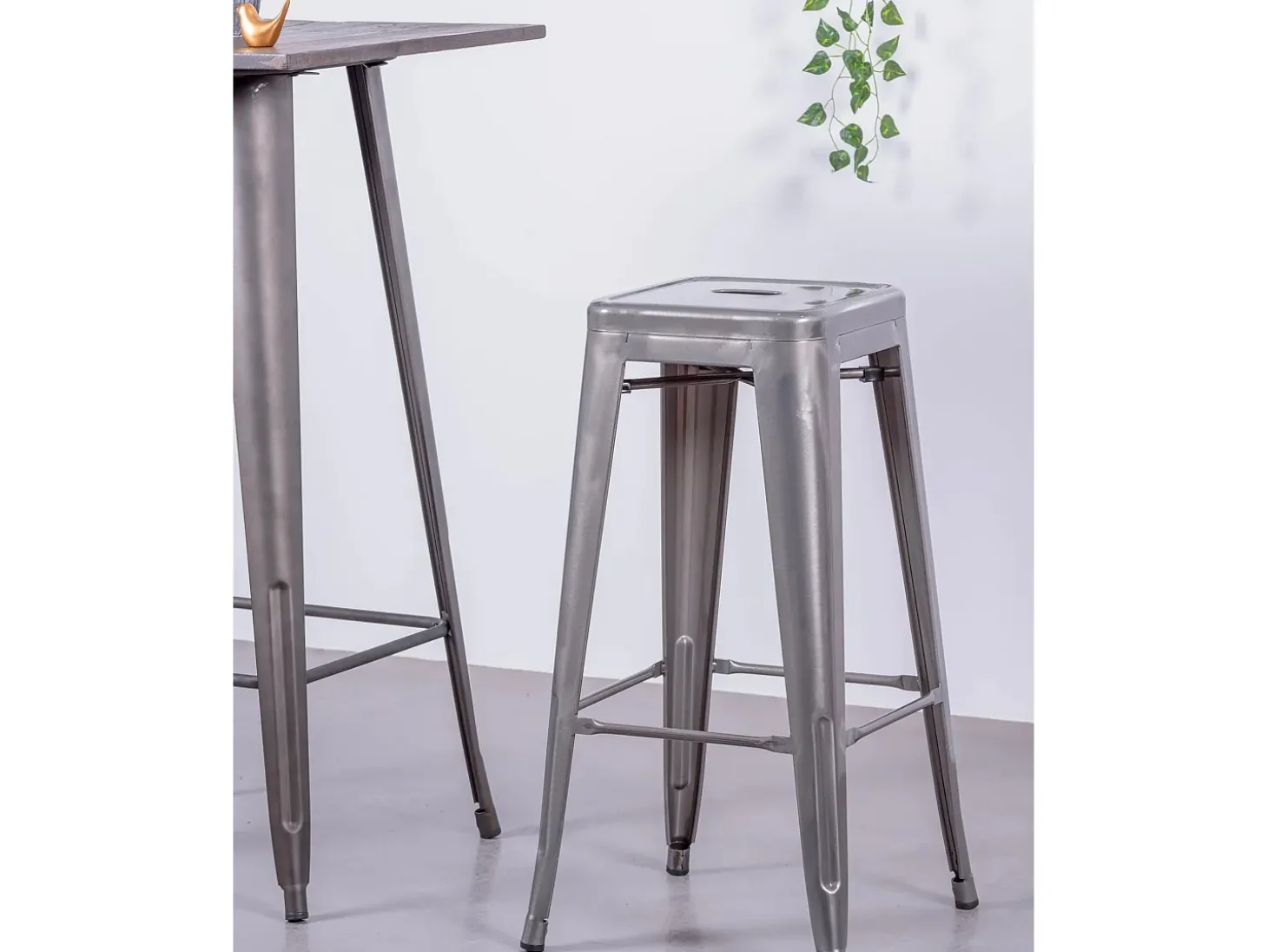 Pack de 4 taburetes metálicos de 76 cm de altura - Bistro - Metálico