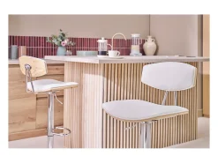 Set de 2 taburetes de cocina de diseño regulable blanco y madera clara VASCO