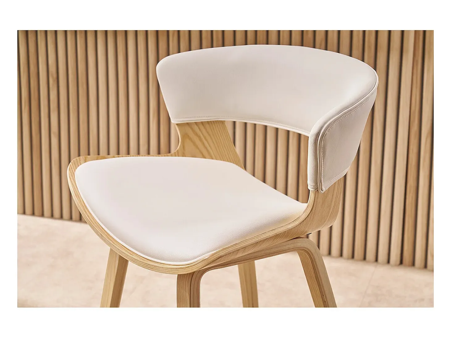 Set de 2 taburetes de cocina de diseño blanco con madera clara 65 cm SYRAH