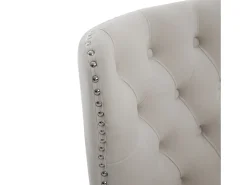 Silla beige - Silla con acabado remachado y patas de madera maciza - terciopelo
