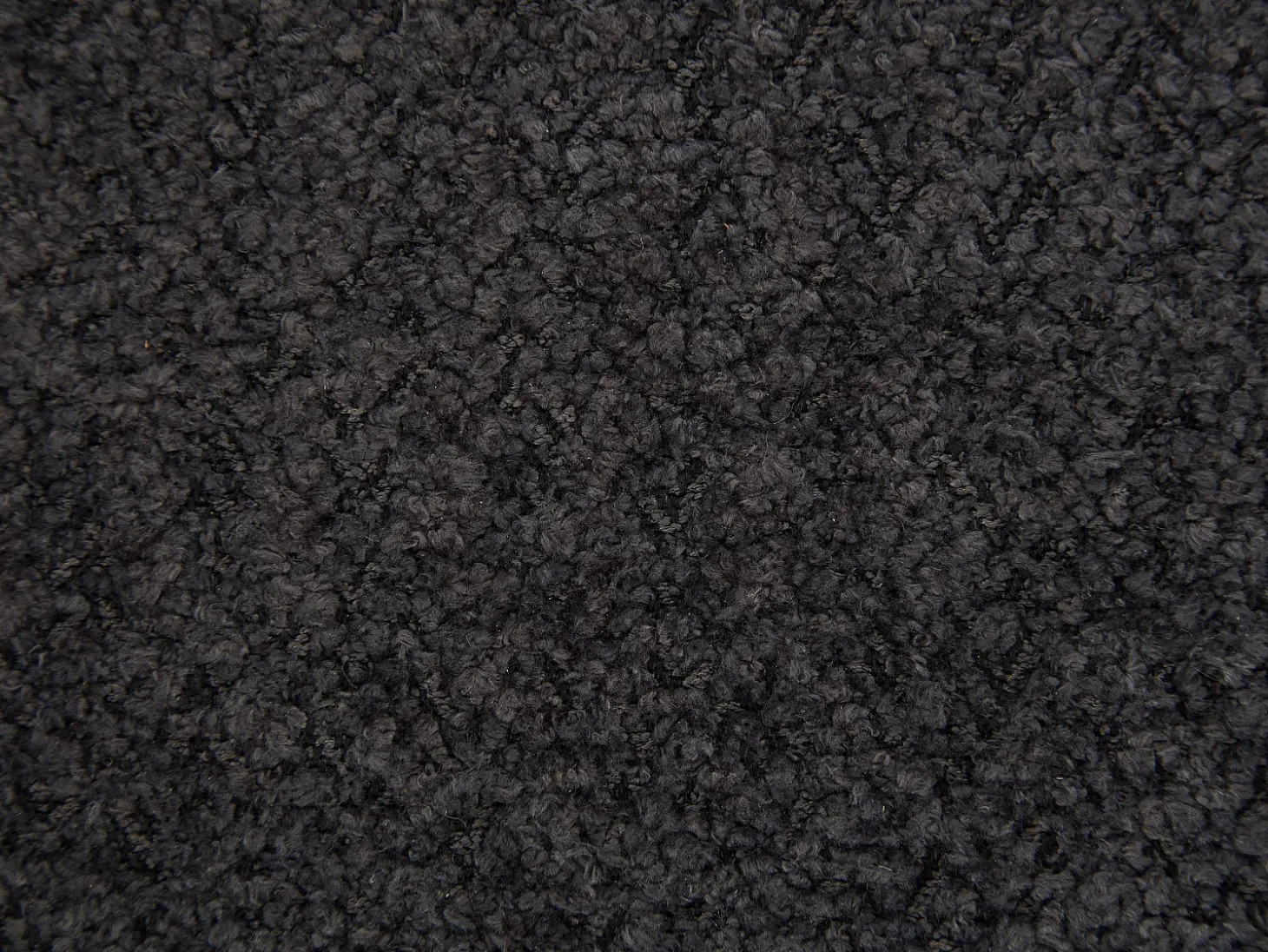 Silla con reposabrazos en tela bouclé y madera de hevea - Blanco y negro - LIVELIA