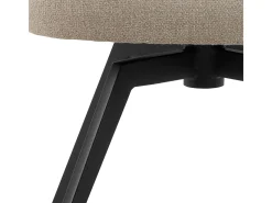 Silla de comedor Darlene con reposabrazos tela beige.