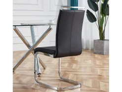 Silla de comedor de piel sintética negra con respaldo alto y reposabrazos, estructura de metal cromado, juego de 4 (no aplicable)