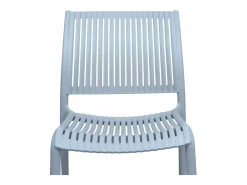 Silla de exterior Aurora en plástico azul claro, modelo confort