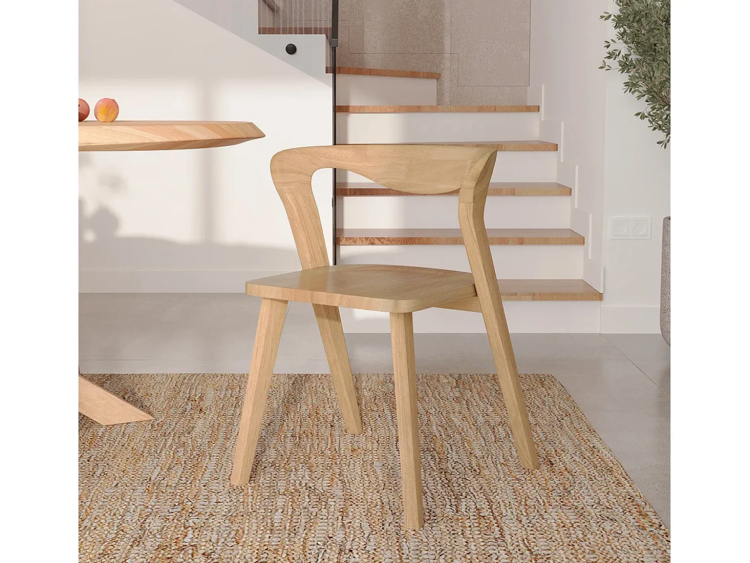 Silla de madera de caucho claro, respaldo curvado - Vega
