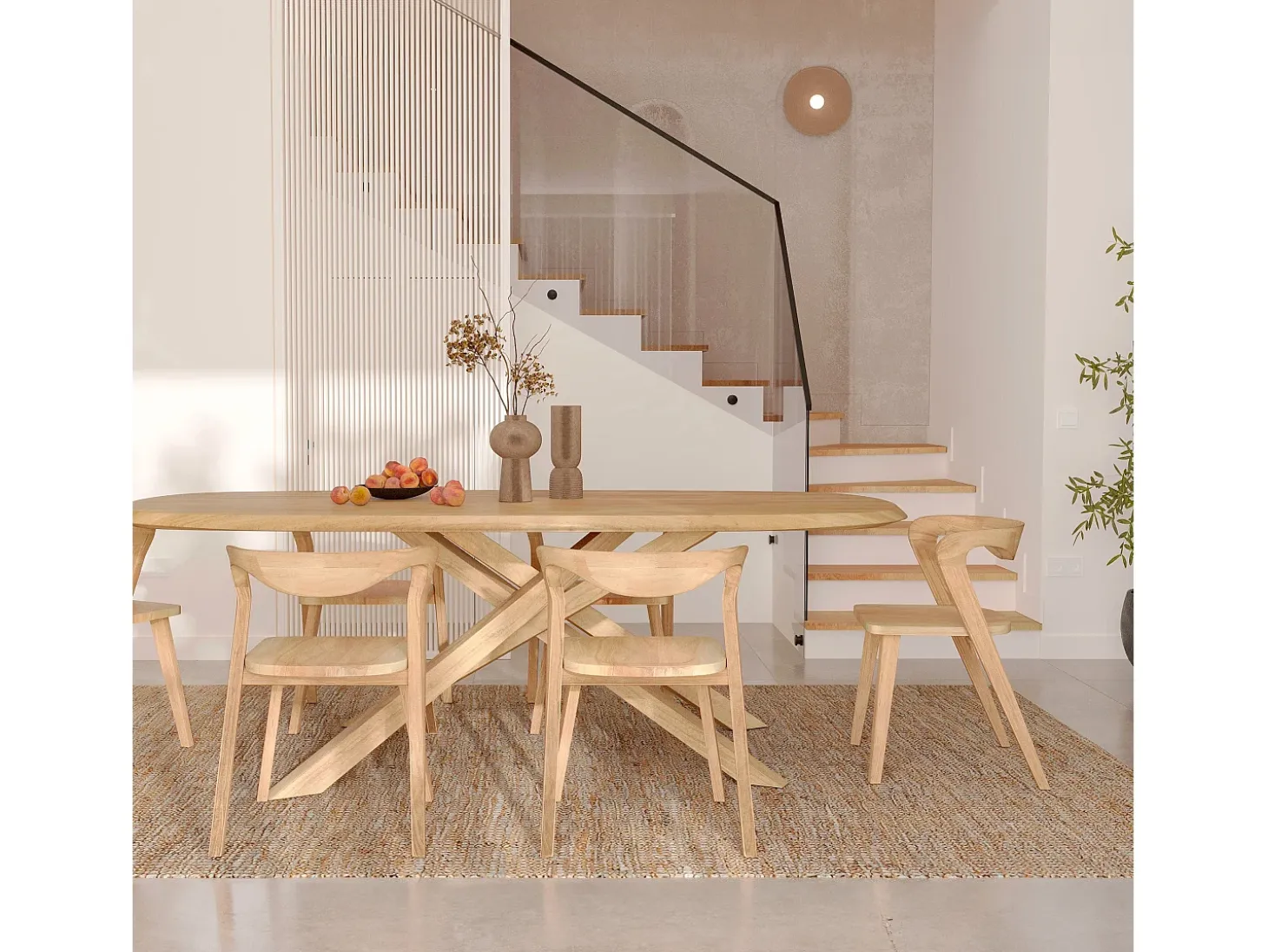 Silla de madera de caucho claro, respaldo curvado - Vega