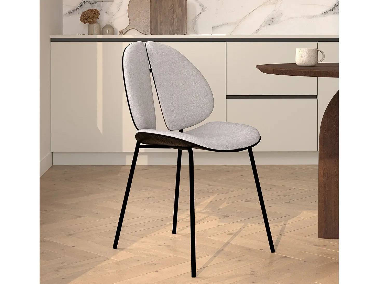 Silla en tela gris y madera negra - Coccinelle