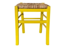 Silla veneciana amarilla de madera con asiento de paja de arroz