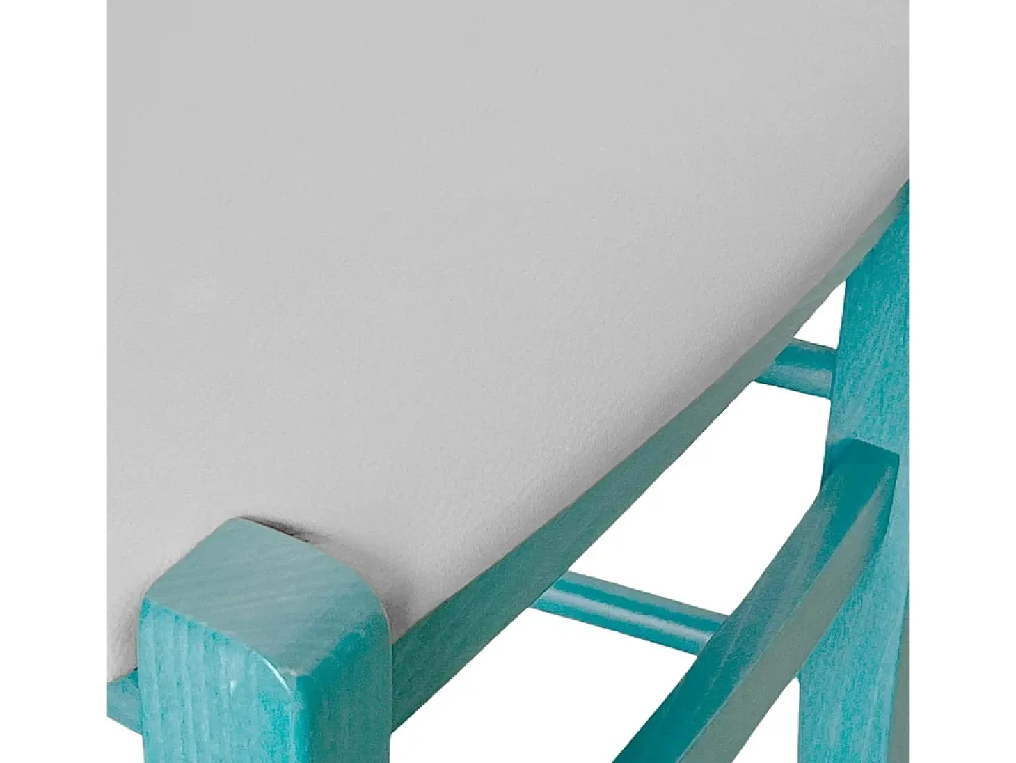 Silla Venezia de madera turquesa con asiento de piel sintética gris claro