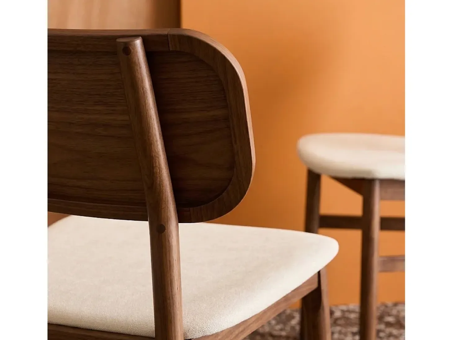Silla vintage de madera de hevea y tela, set de 2 nogal