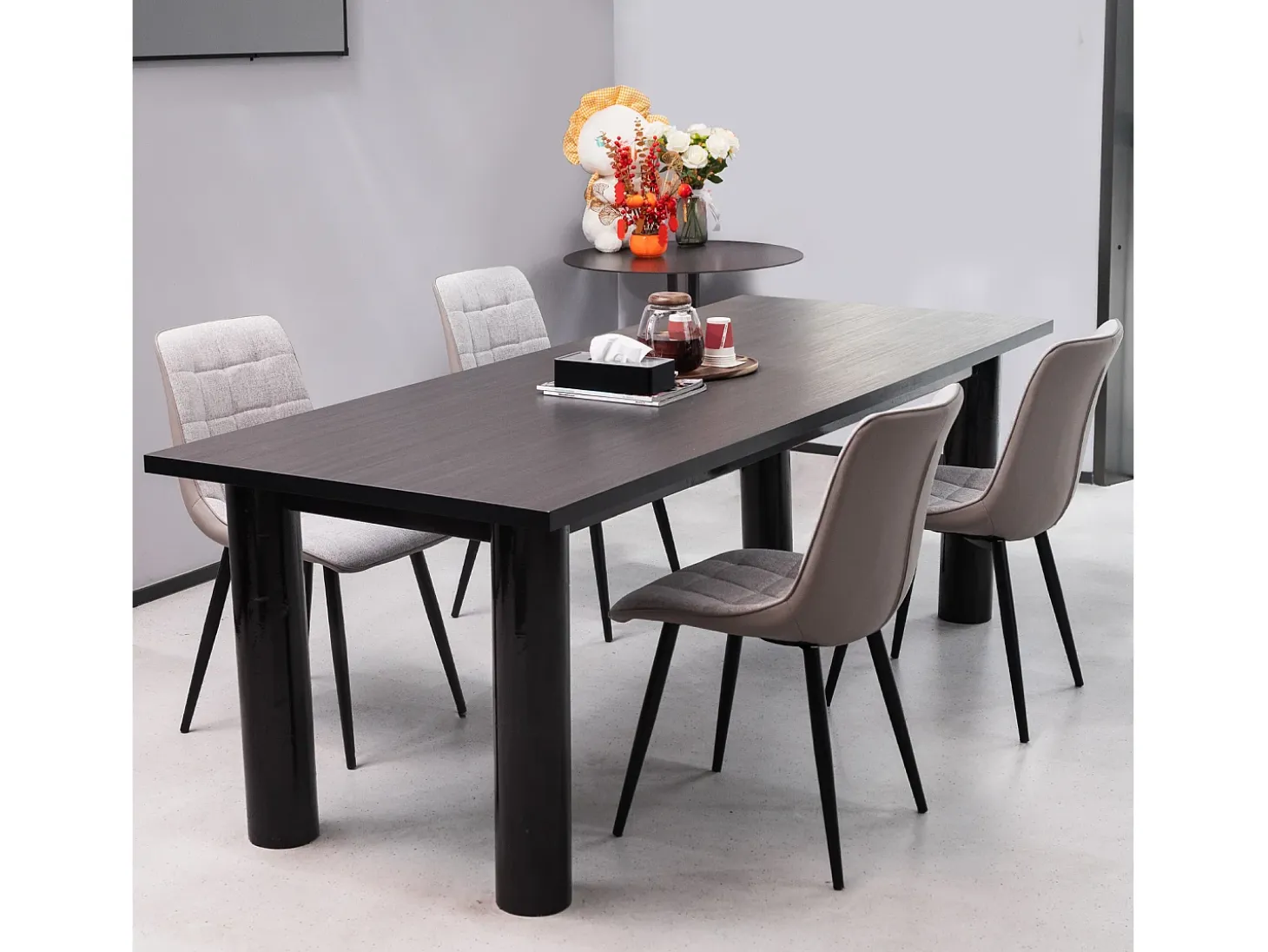 sillas de comedor con estructura de metal, tela de lino y símil piel, cómodas y modernas, color gris (47x44x89 cm)