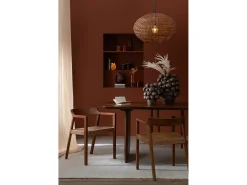 Sillón de roble SUKA: elegancia natural y encanto artesanal-Color Marrón
