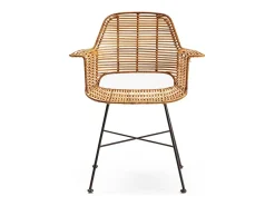 Sillón GALY de mimbre natural con patas de metal negro – interior y exterior