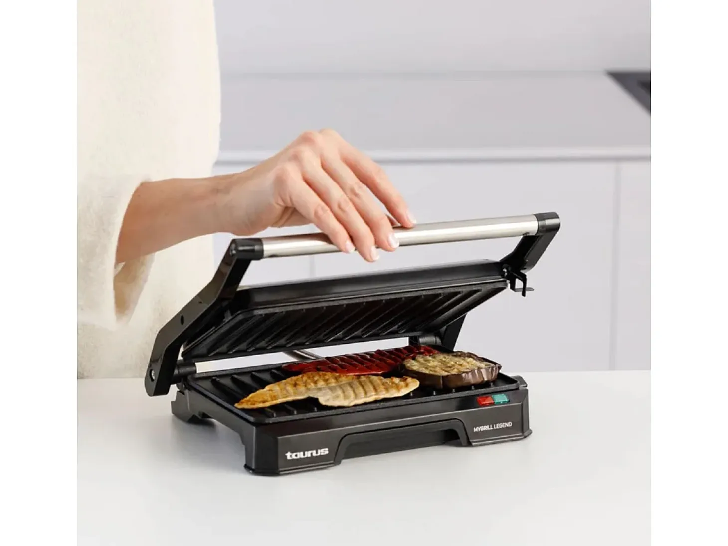 Tostador grill Taurus Mygrill Legend 1000W basculante aluminio antiadherente negro